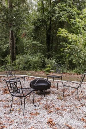 Greenway Garage With Firepit Атенс Екстер'єр фото